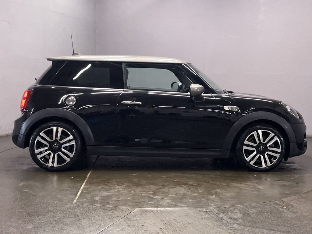 Used MINI Hatch 2020 for sale - 76724742: Photo 9