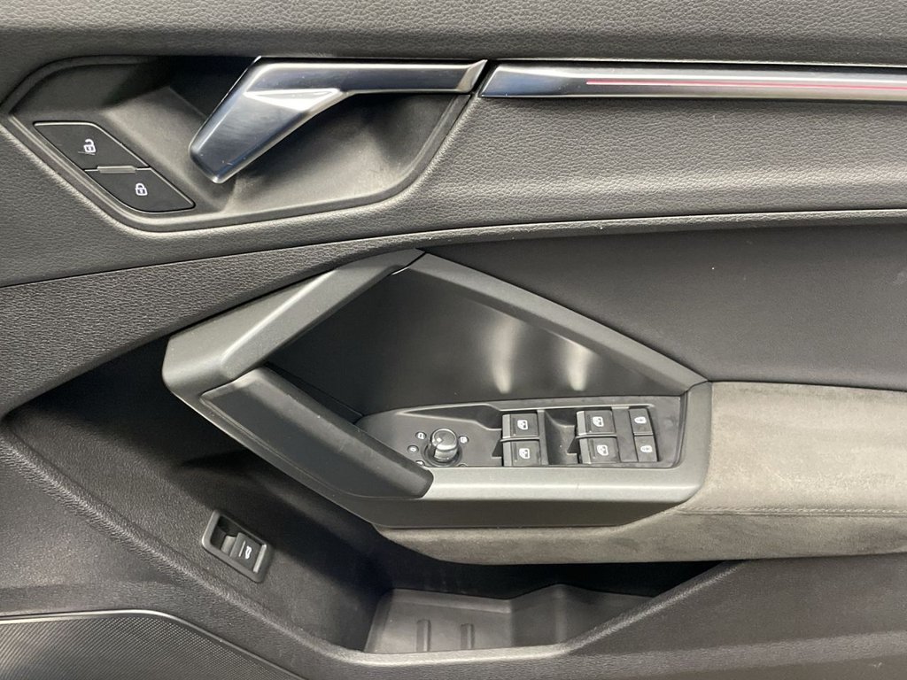 Used Audi RS Q3 2020 for sale - 76304084: Photo 24