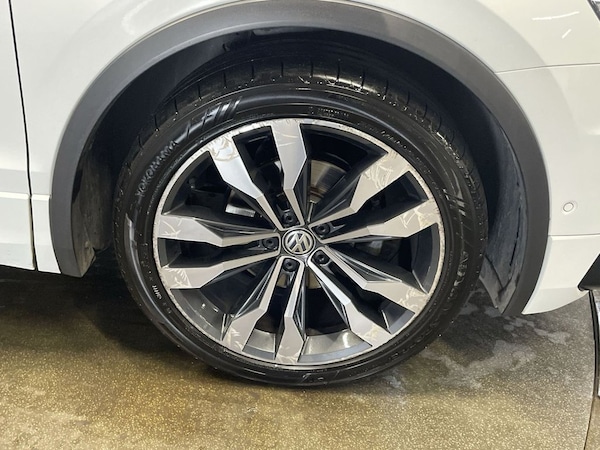 Used Volkswagen Tiguan 2020 for sale - 76080843: Photo 12