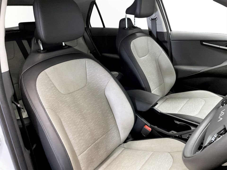 Used Kia Niro 2023 for sale - 77437388: Photo 11