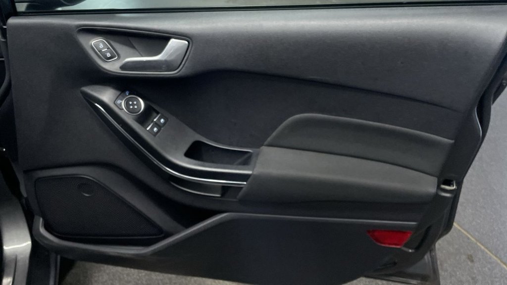 Used Ford Fiesta 2019 for sale - 76386248: Photo 24