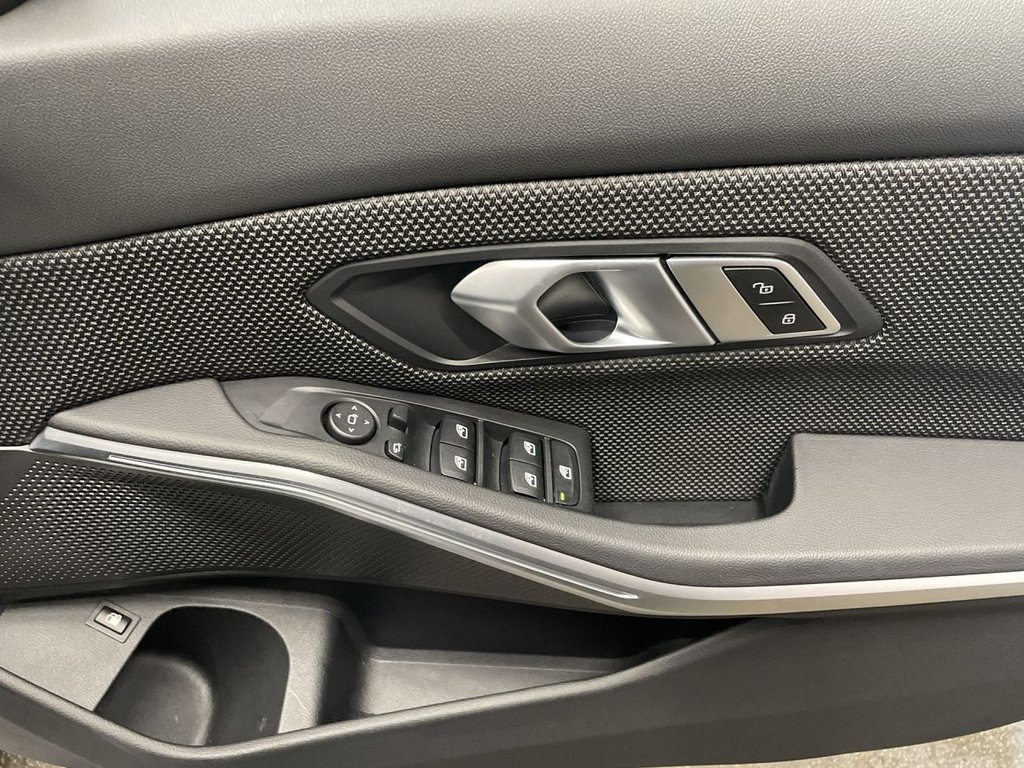 Used BMW 3 Series 2022 for sale - 76768164: Photo 24