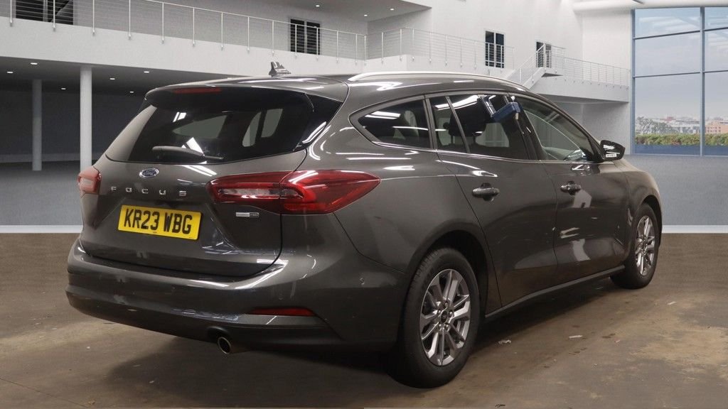 Used Ford Focus 2023 for sale - 76481783: Photo 4