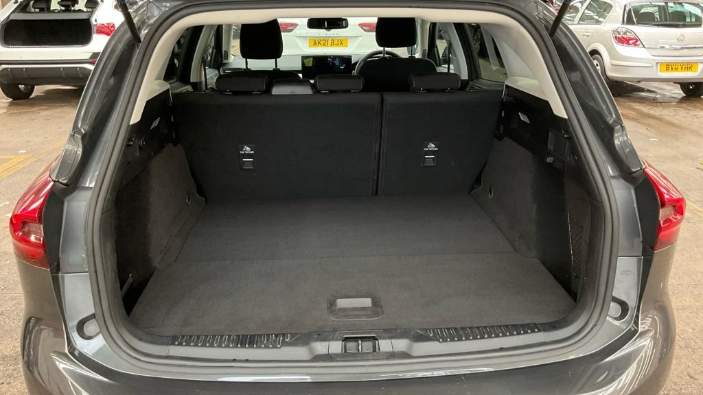 Used Ford Focus 2023 for sale - 76481783: Photo 7