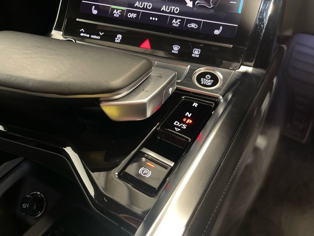 Used Audi e-tron 2021 for sale - 76617239: Photo 13