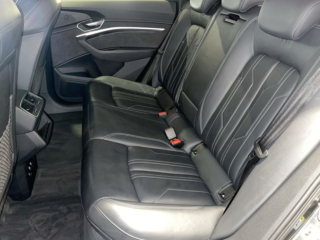 Used Audi e-tron 2021 for sale - 76617239: Photo 16