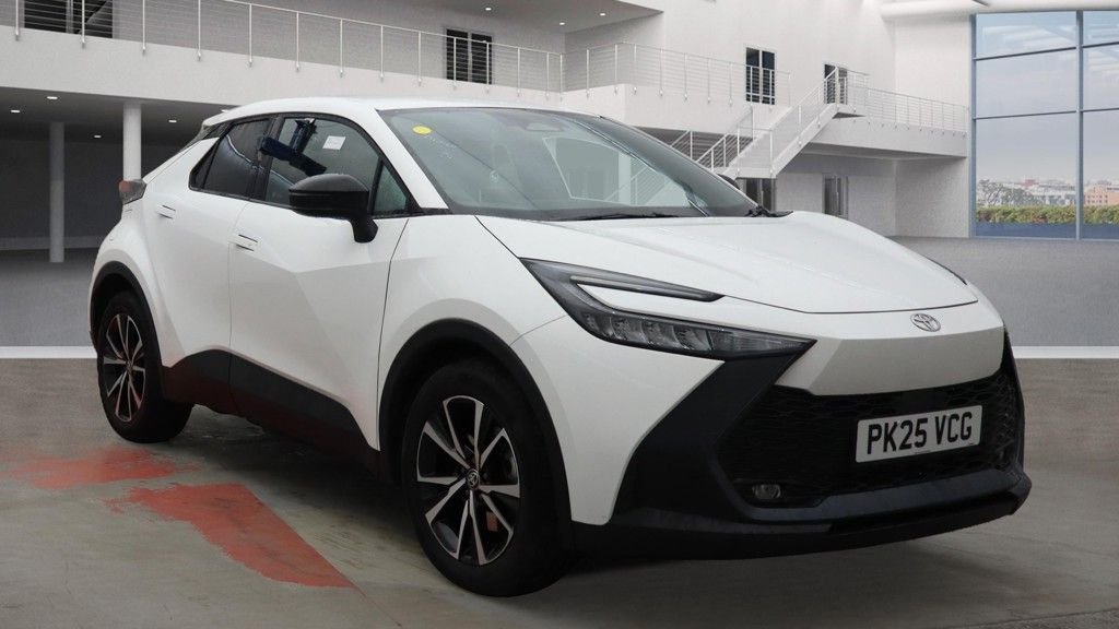 Used Toyota C-HR 2025 for sale - 76509387: Photo 1