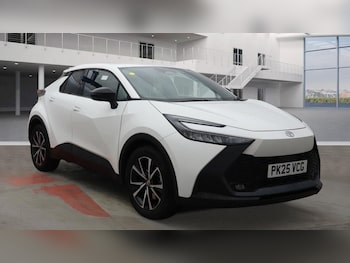 Used Toyota C-HR 2025 for sale - 76509387: Photo