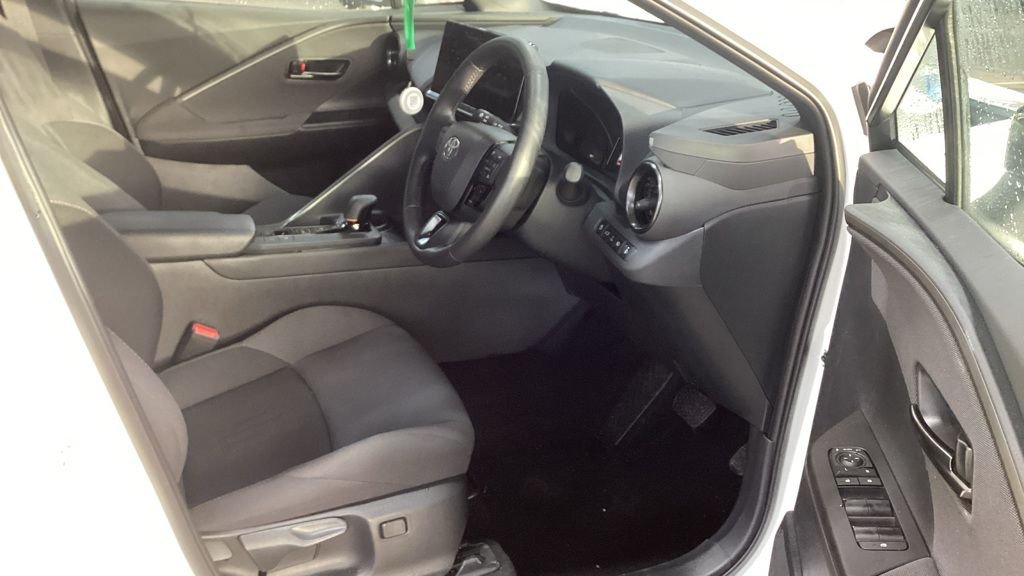 Used Toyota C-HR 2025 for sale - 76509387: Photo 9
