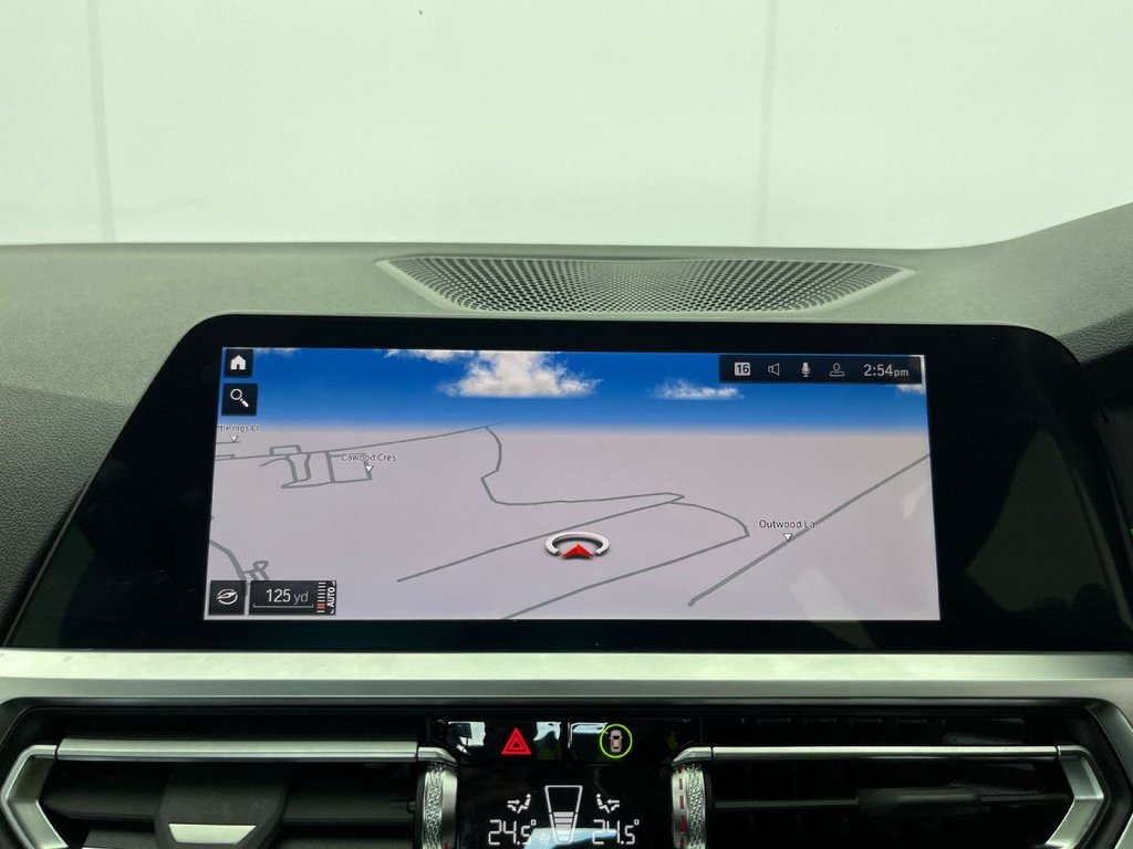 Used BMW 3 Series 2022 for sale - 76333431: Photo 14