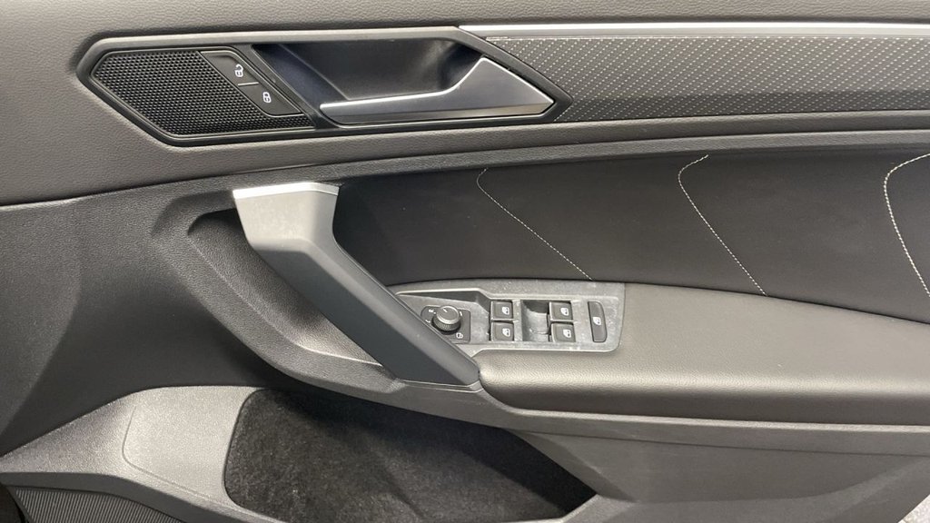Used Volkswagen Tiguan 2022 for sale - 75877354: Photo 25