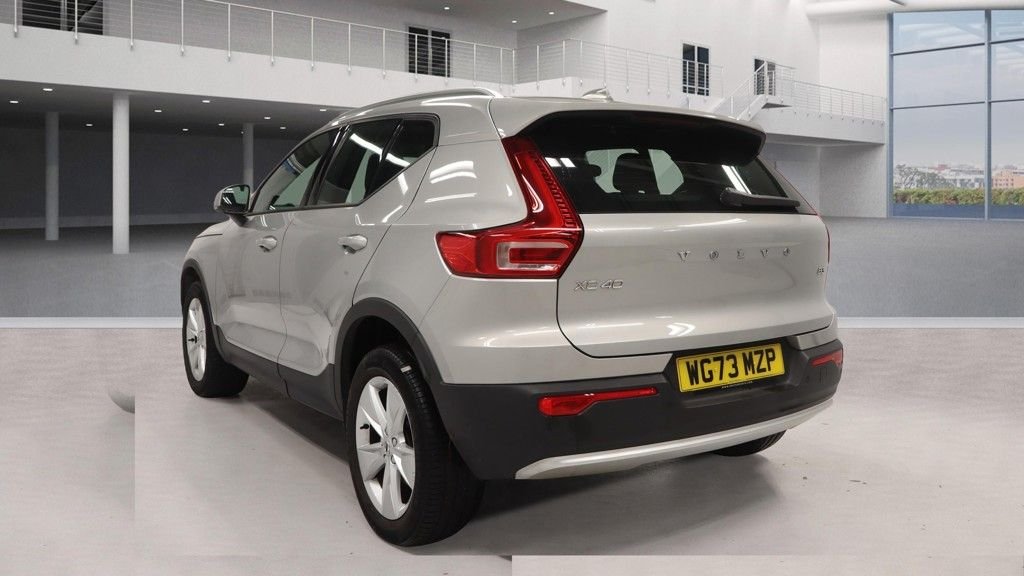 Used Volvo XC40 2023 for sale - 76910327: Photo 3
