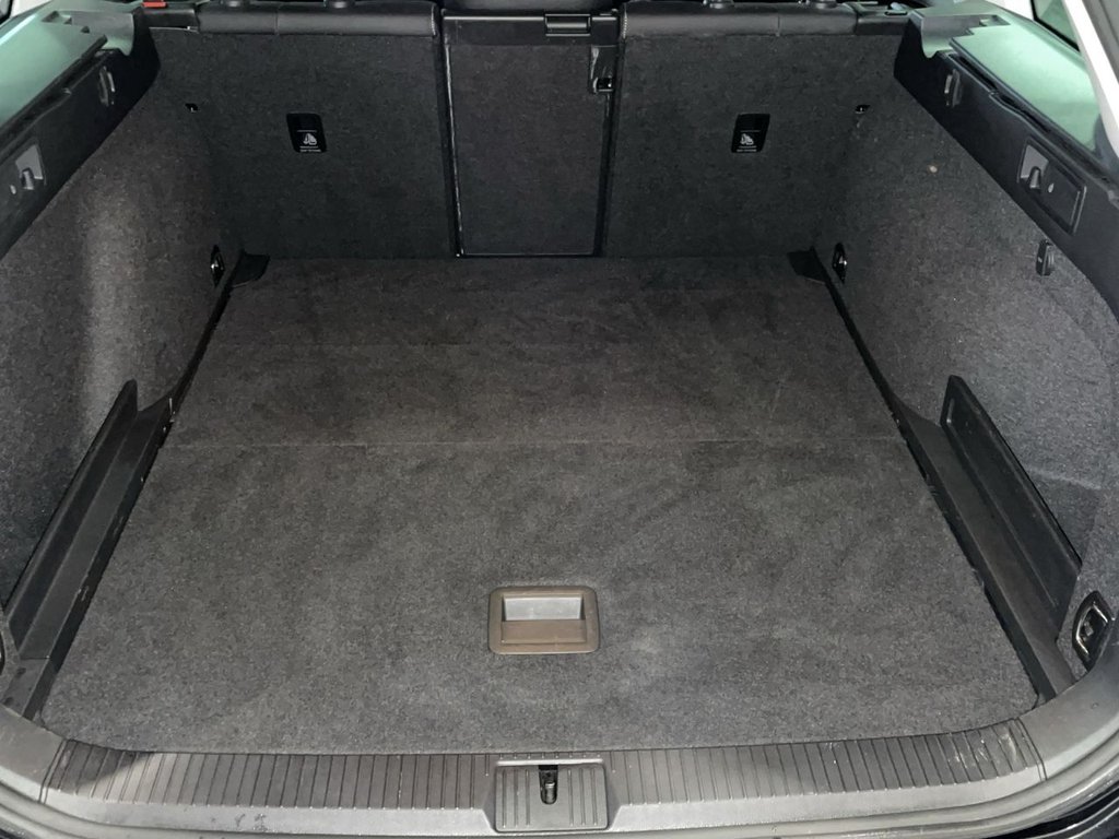 Used Volkswagen Passat 2022 for sale - 76162710: Photo 13