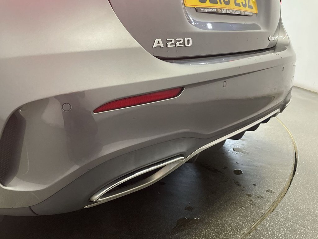 Used Mercedes-Benz A-Class 2019 for sale - 76740496: Photo 14