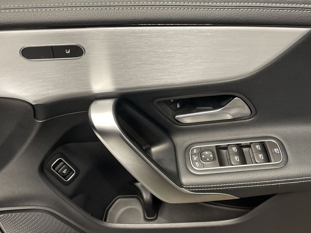 Used Mercedes-Benz CLA 2019 for sale - 76056887: Photo 25