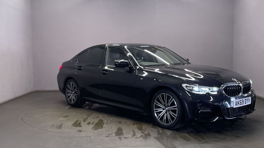 Used BMW 3 Series 2019 for sale - 77890938: Photo 2