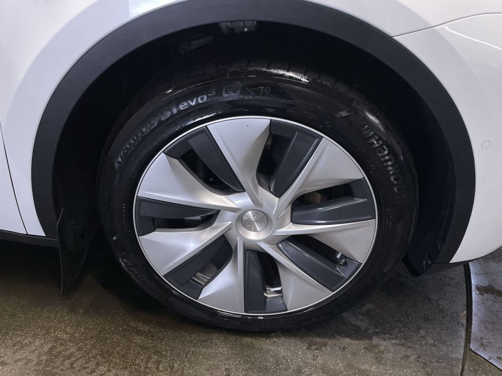 Used Tesla Model Y 2022 for sale - 75901873: Photo 12