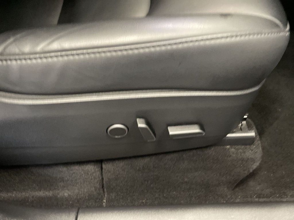 Used Tesla Model Y 2022 for sale - 75901873: Photo 25
