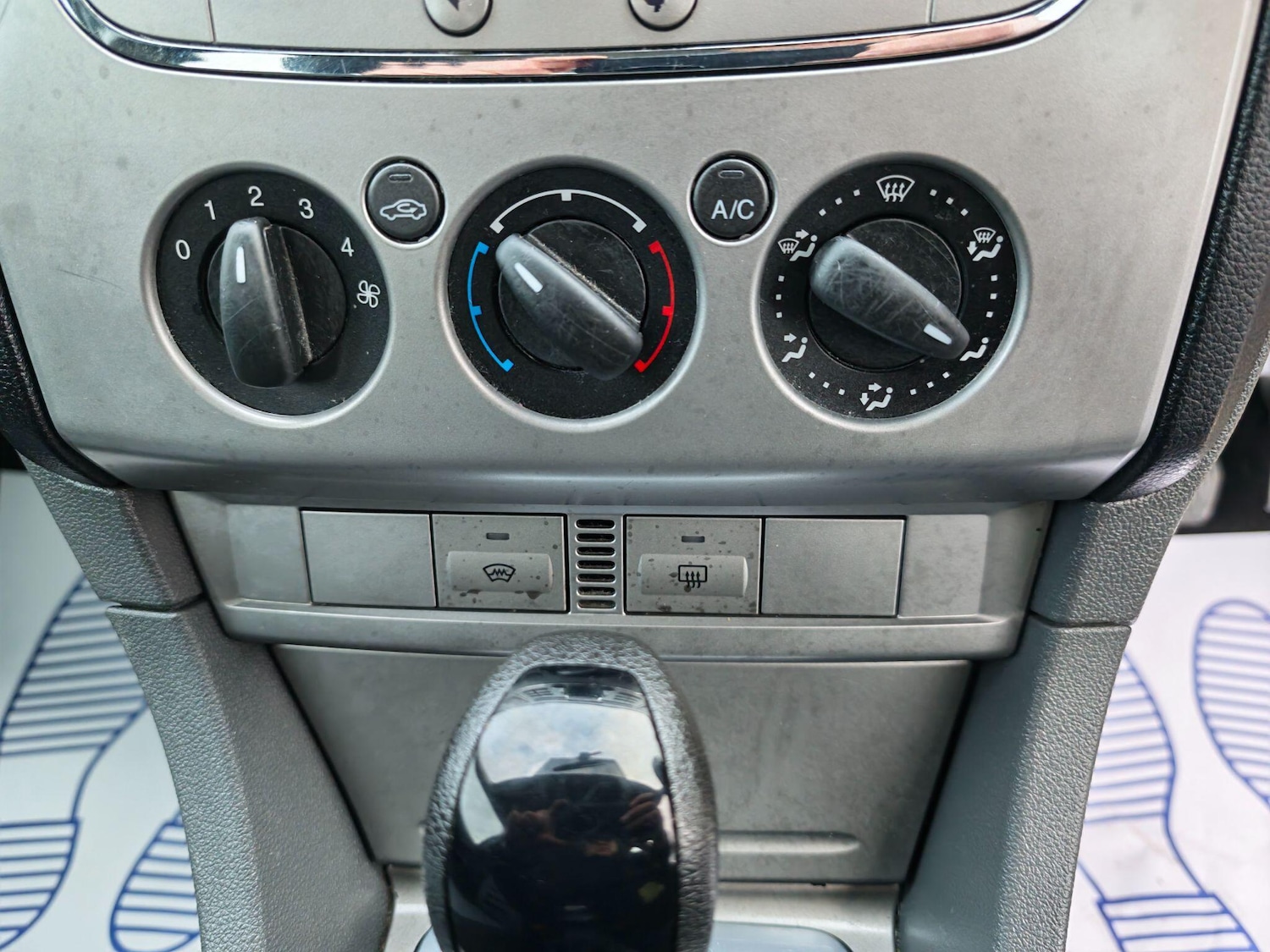 Used Ford Focus 2009 for sale - 77537197: Photo 14