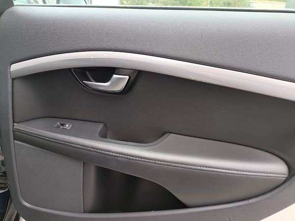 Used Volvo S80 2012 for sale - 72745206: Photo 30