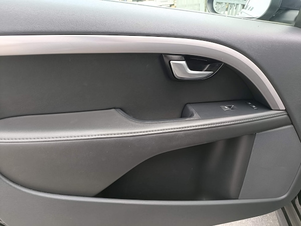 Used Volvo S80 2012 for sale - 72745206: Photo 41