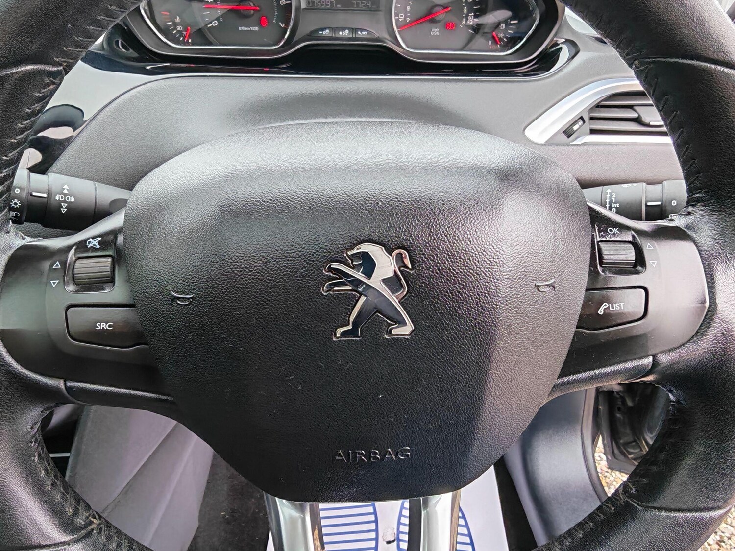 Used Peugeot 208 for sale - 77598998: Photo 11