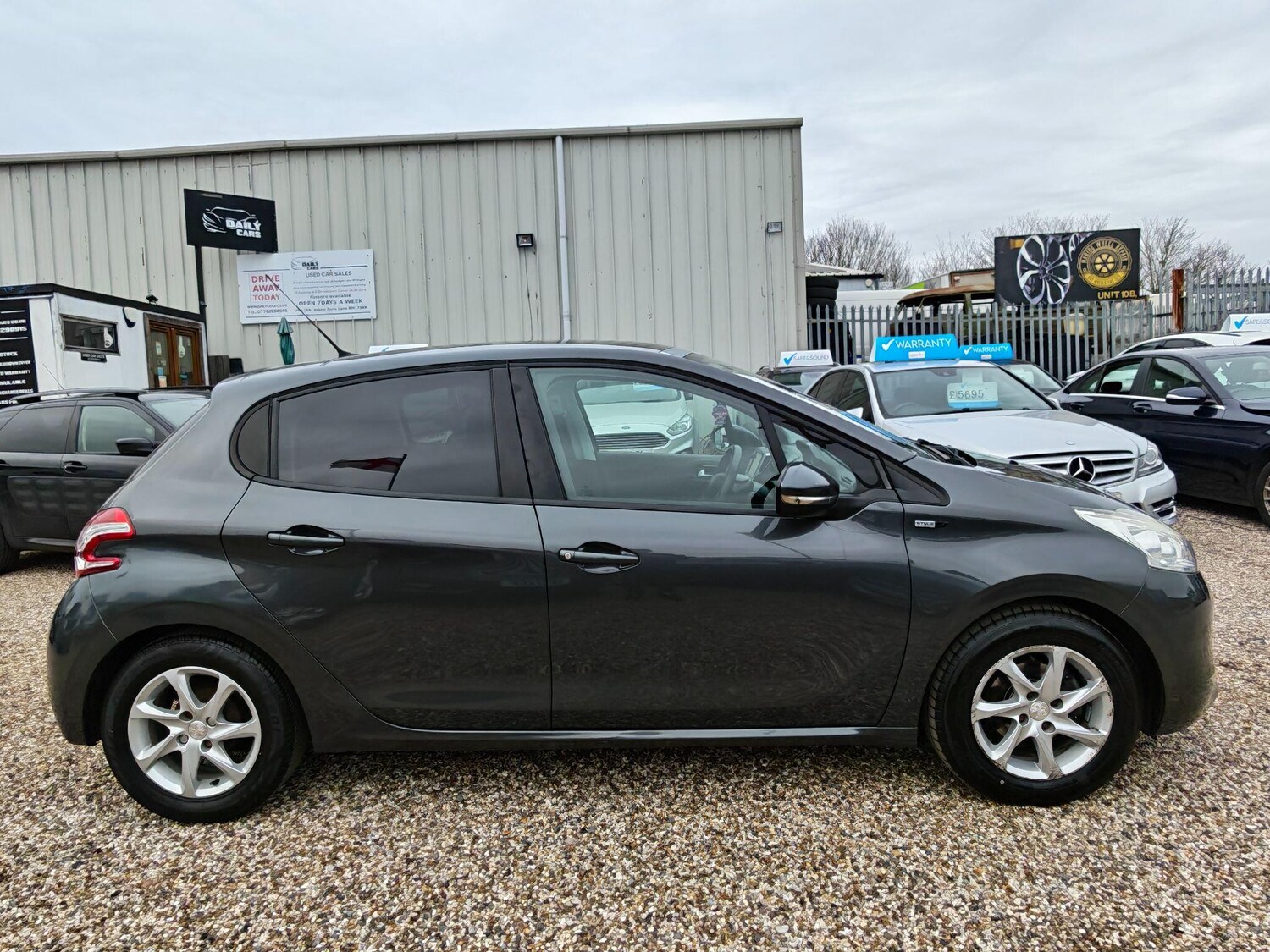 Used Peugeot 208 for sale - 77598998: Photo 29