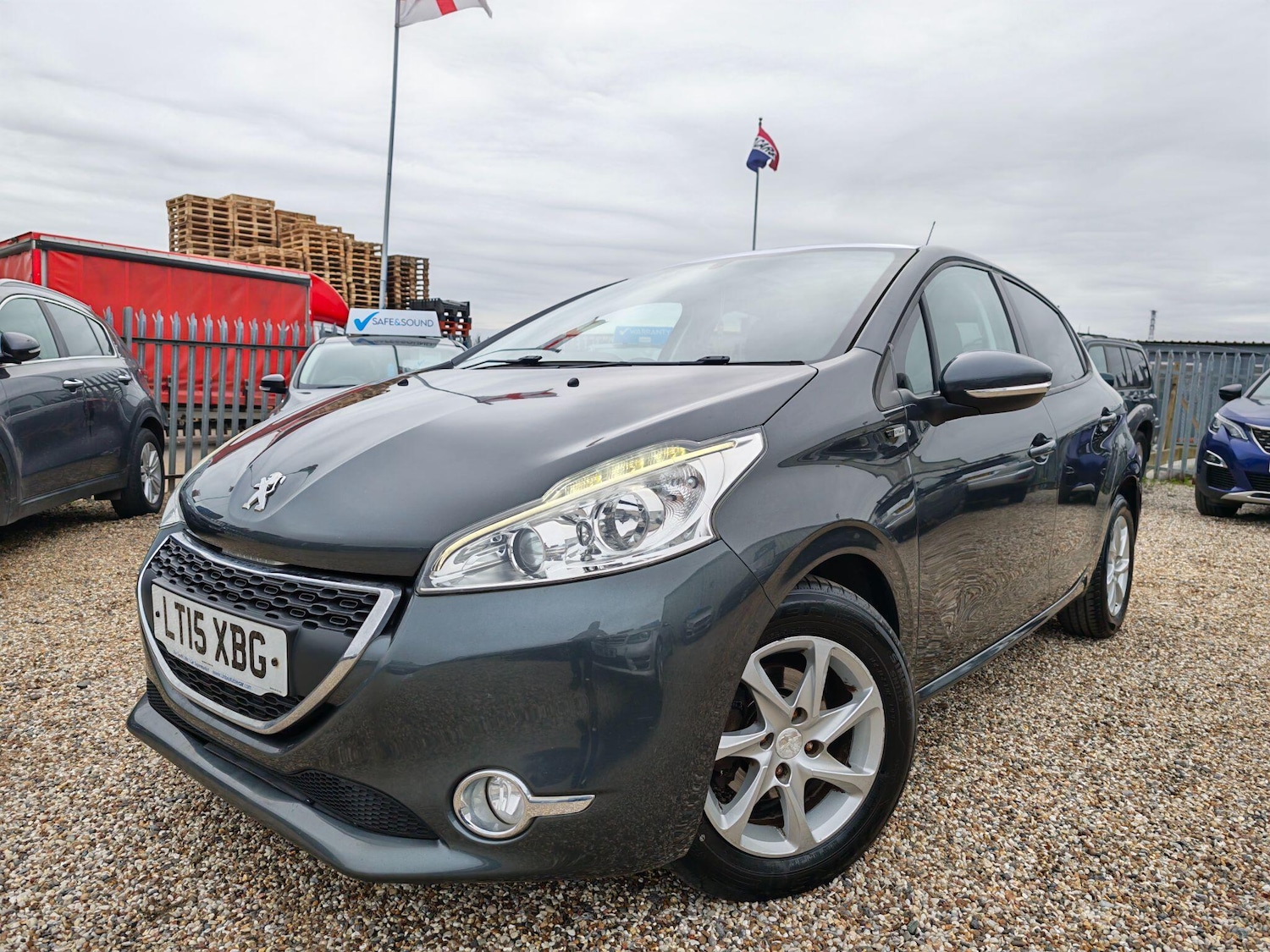 Used Peugeot 208 for sale - 77598998: Photo 3
