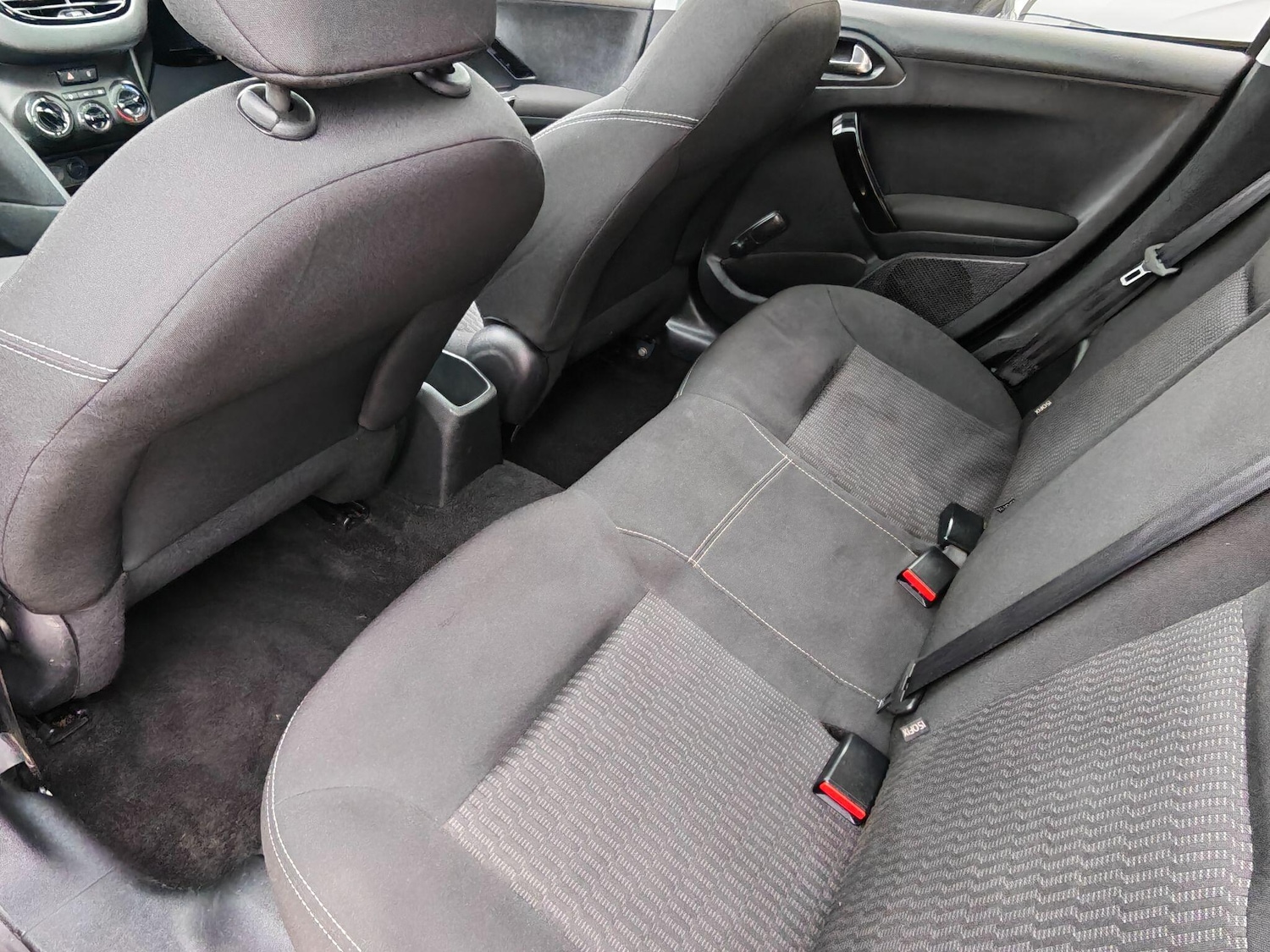 Used Peugeot 208 for sale - 77598998: Photo 37