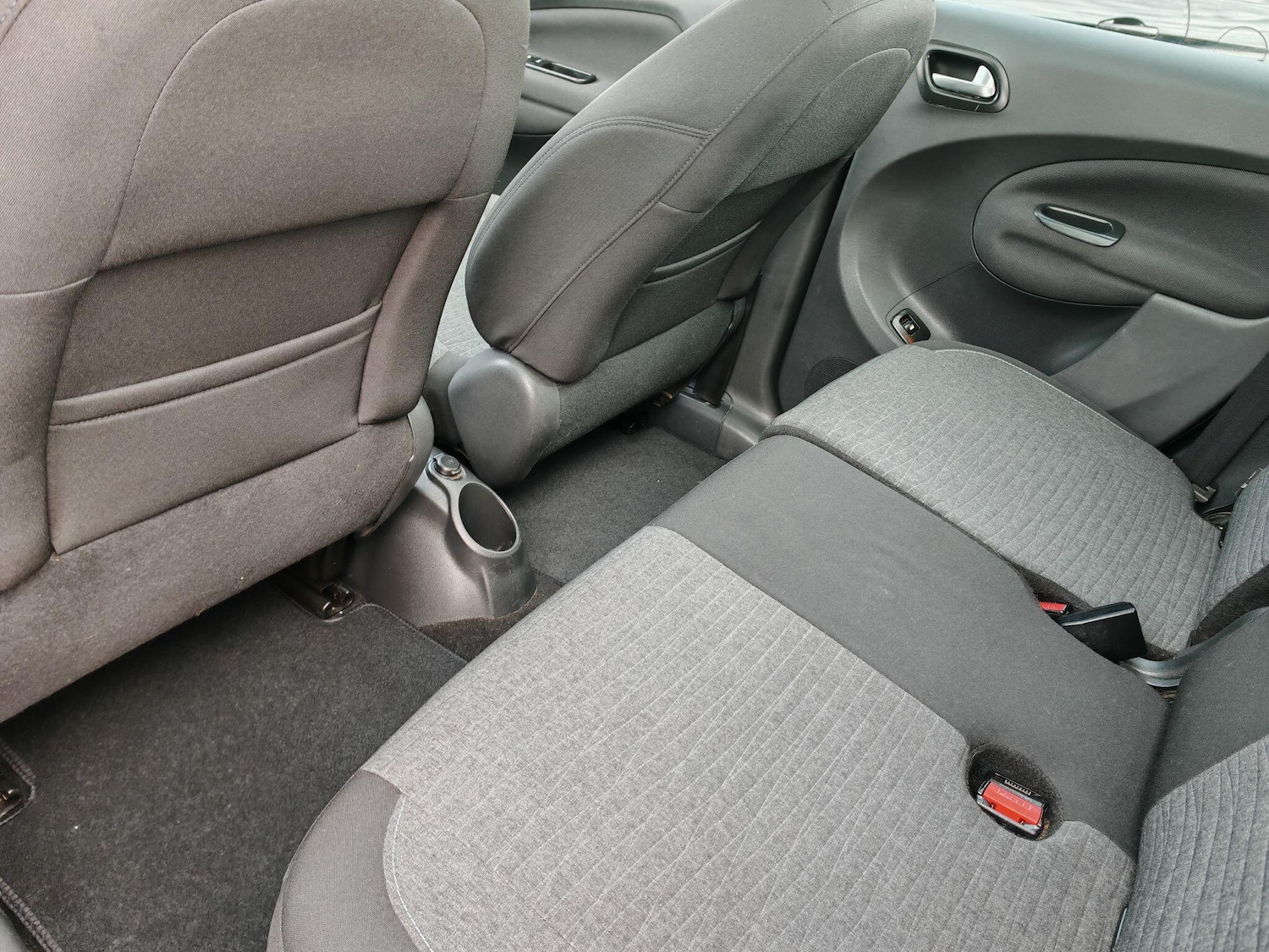 Used Citroen C3 Picasso 2016 for sale - 76832855: Photo 36