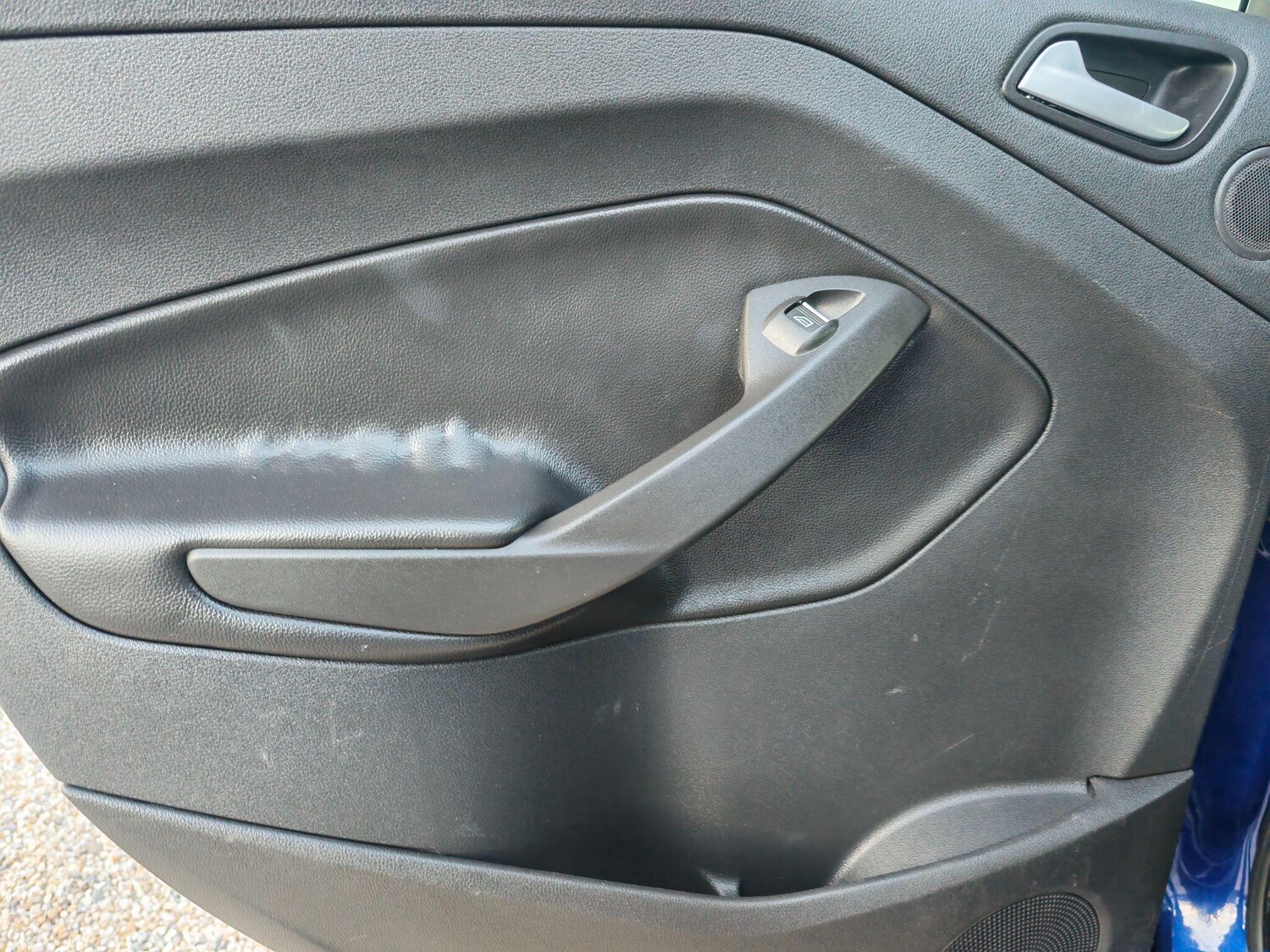 Used Ford Kuga 2017 for sale - 77838881: Photo 42