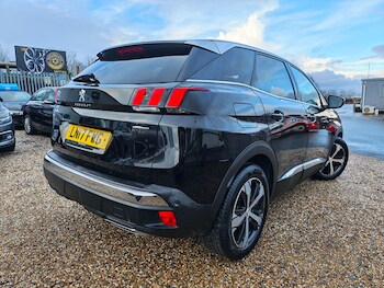 Used Peugeot 3008 2017 for sale - 77469140: Photo