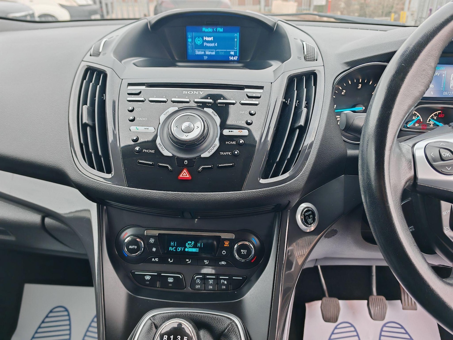 Used Ford Kuga 2015 for sale - 76976821: Photo 14