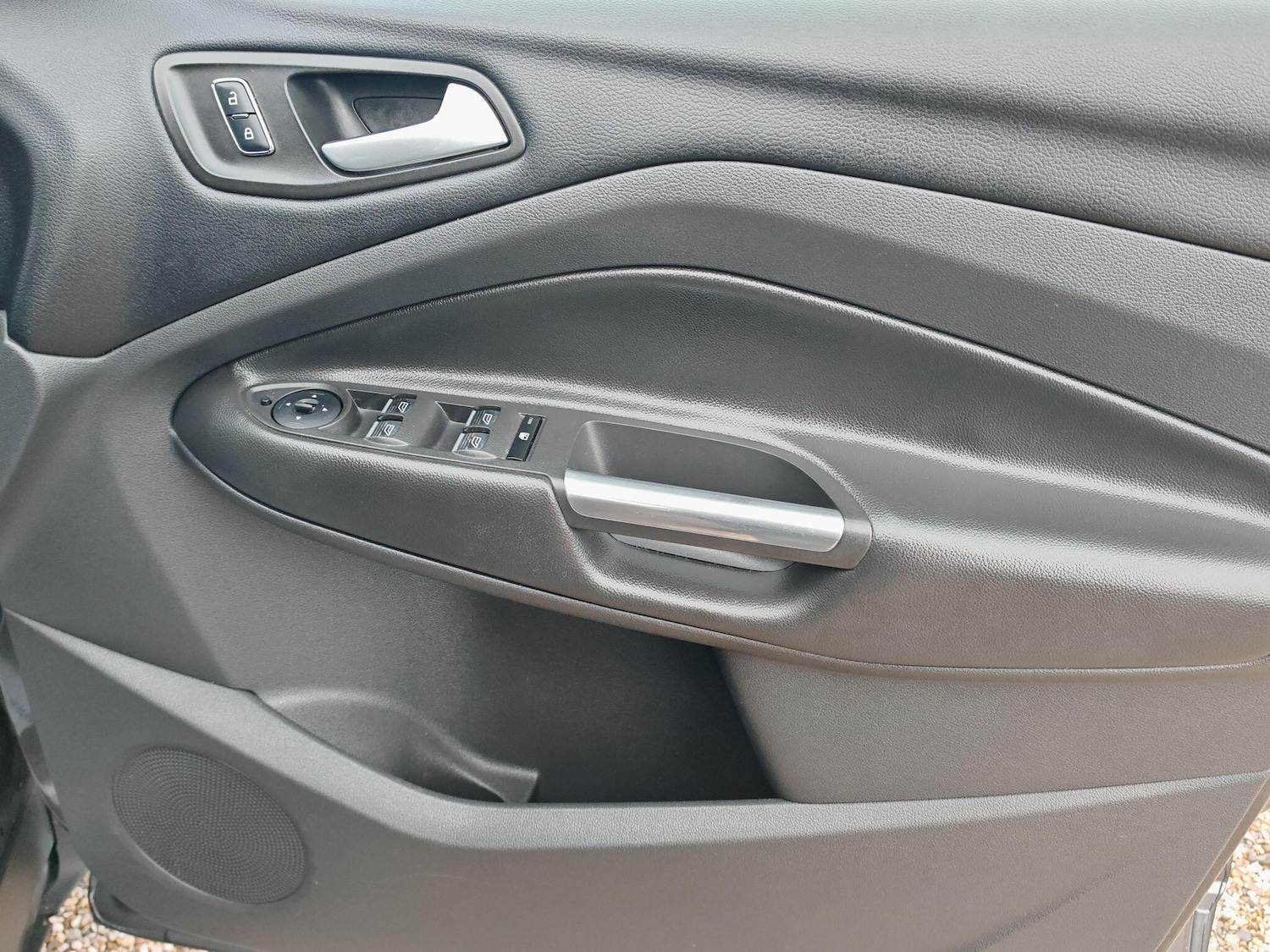 Used Ford Kuga 2015 for sale - 76976821: Photo 25