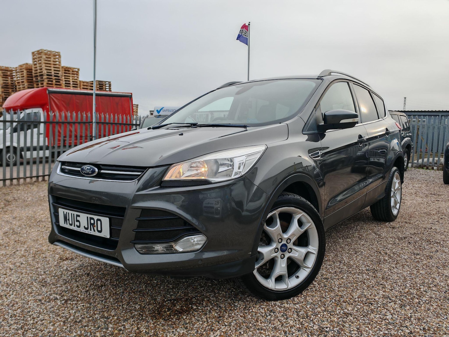 Used Ford Kuga 2015 for sale - 76976821: Photo 4