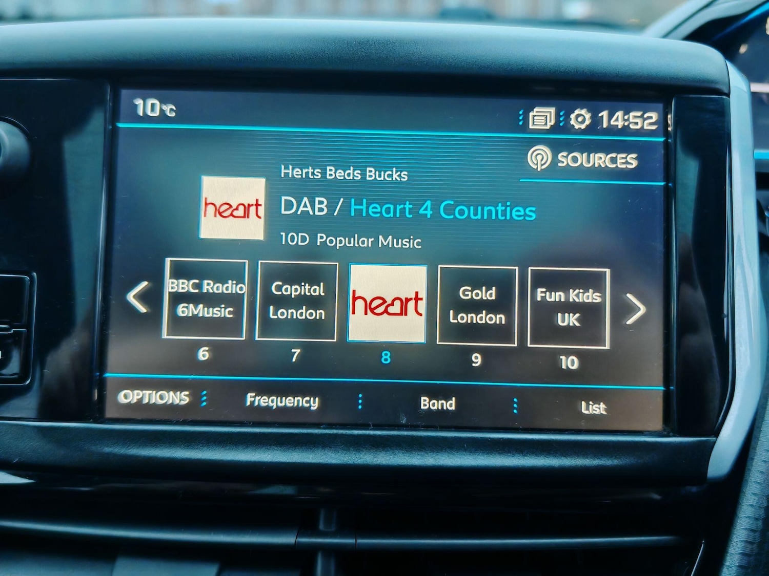 Used Peugeot 2008 2018 for sale - 76953255: Photo 15