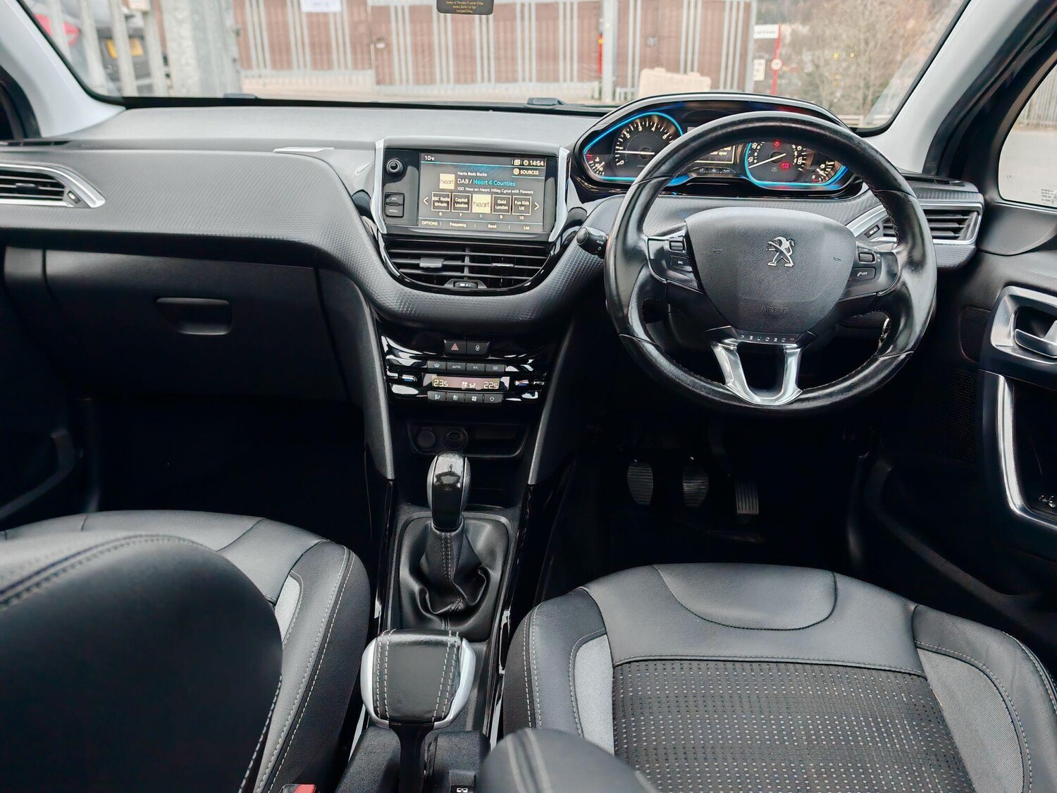 Used Peugeot 2008 2018 for sale - 76953255: Photo 30