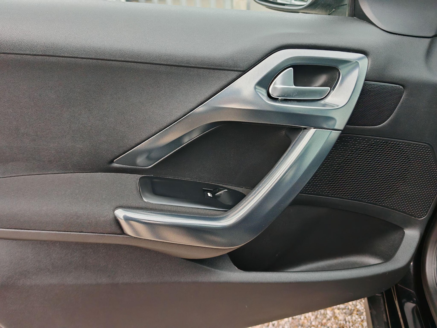 Used Peugeot 2008 2018 for sale - 76953255: Photo 44