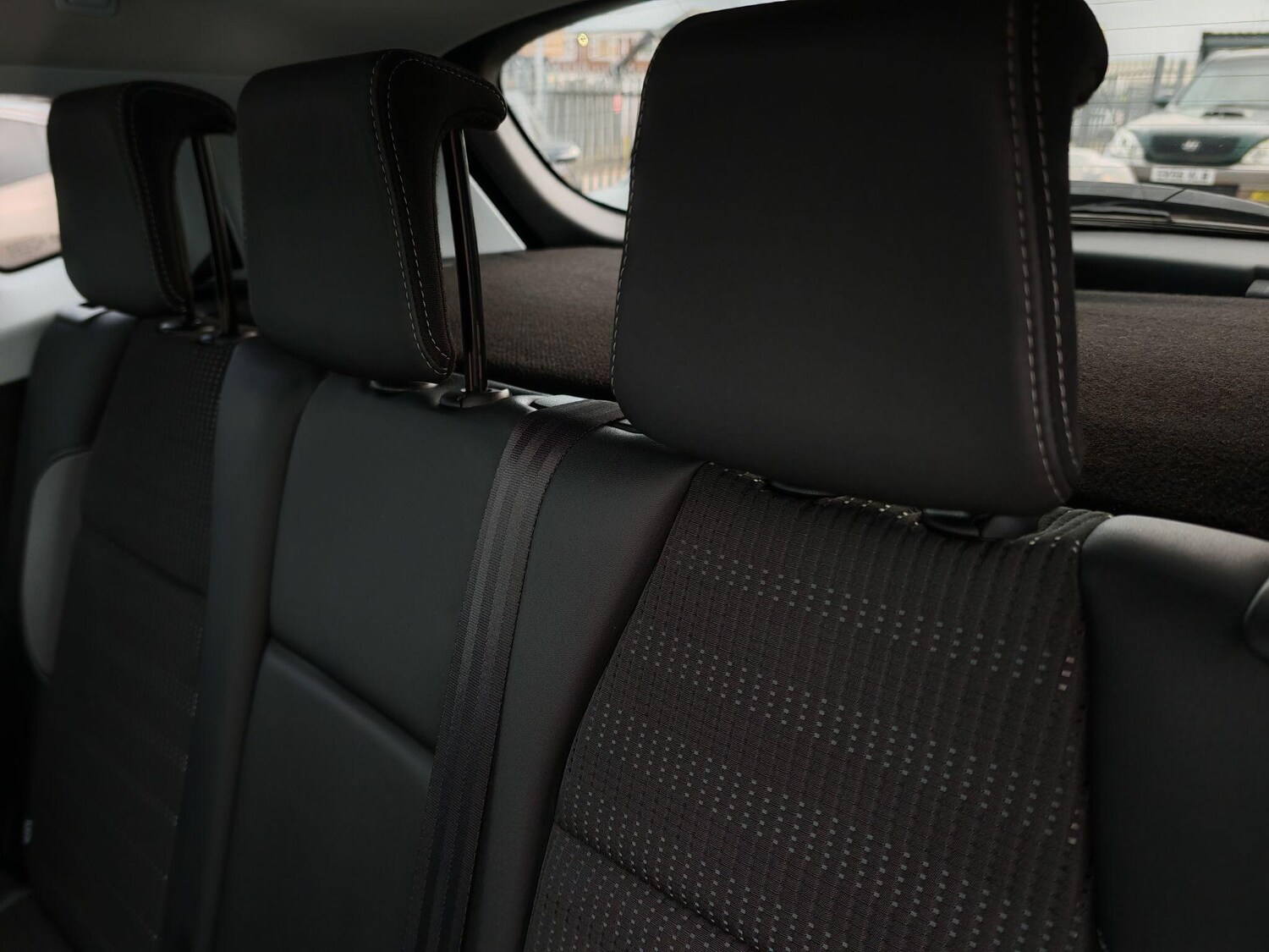 Used Peugeot 2008 2018 for sale - 76953255: Photo 46