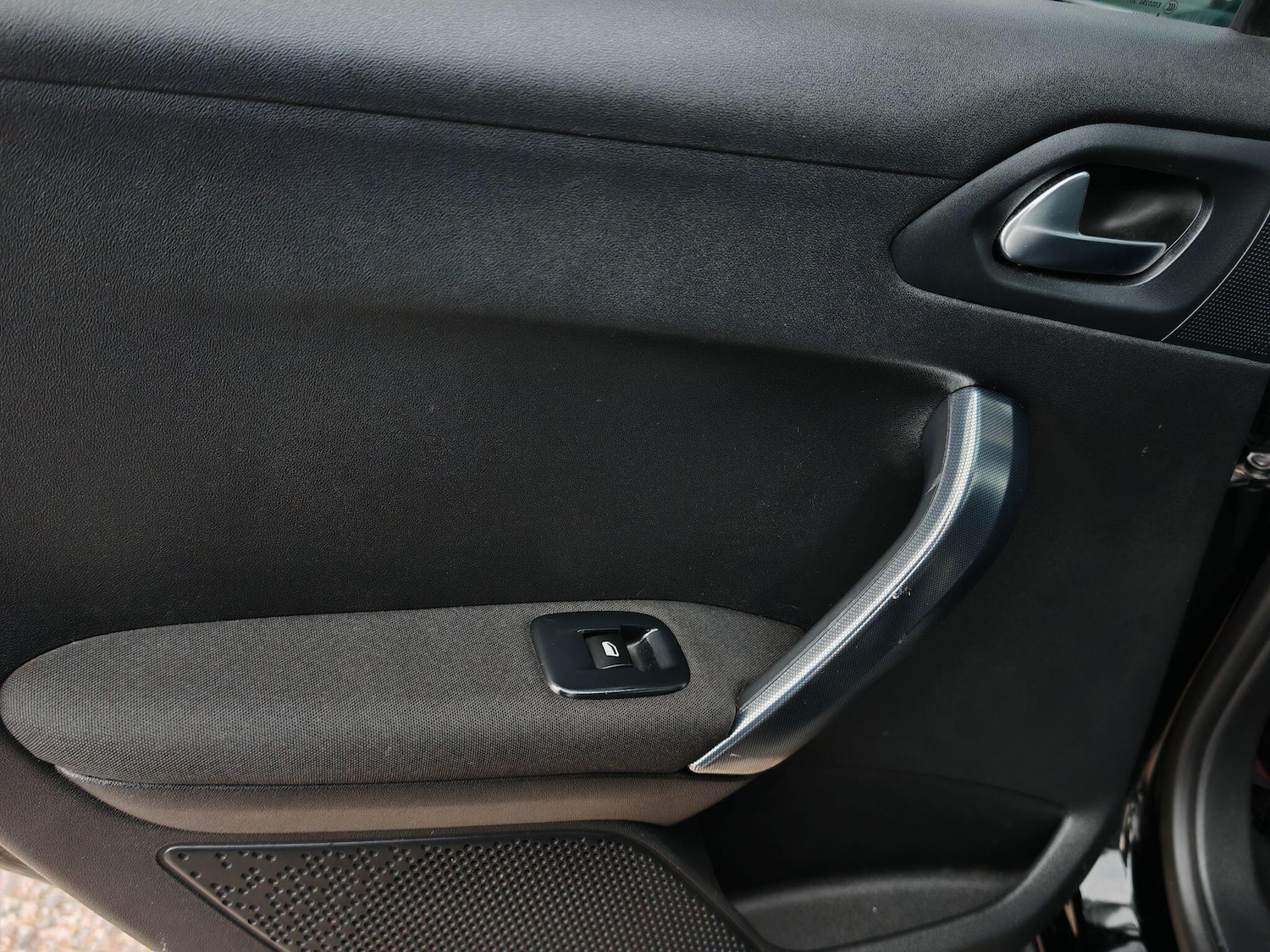 Used Peugeot 2008 2018 for sale - 76953255: Photo 47