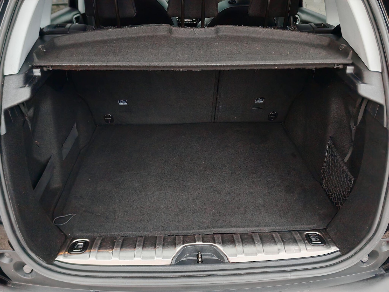 Used Peugeot 2008 2018 for sale - 76953255: Photo 48