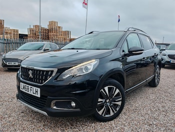 Used Peugeot 2008 2018 for sale - 76953255: Photo