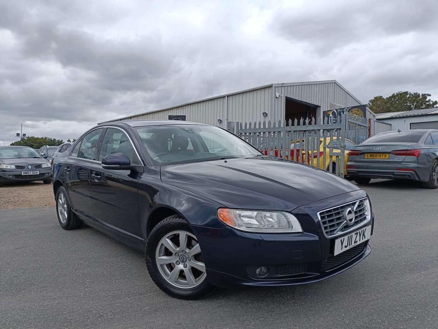 Used Volvo S80 for sale - 76485509: Photo 1