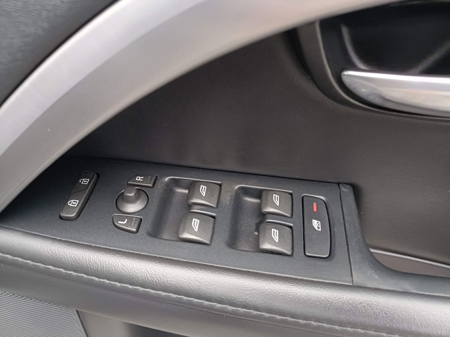 Used Volvo S80 for sale - 76485509: Photo 28