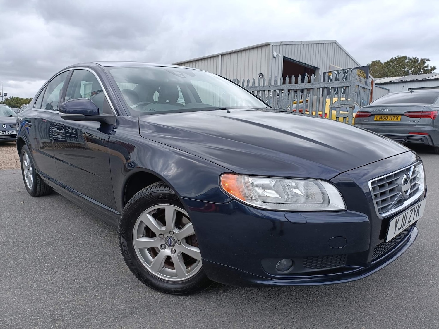 Used Volvo S80 for sale - 76485509: Photo 33