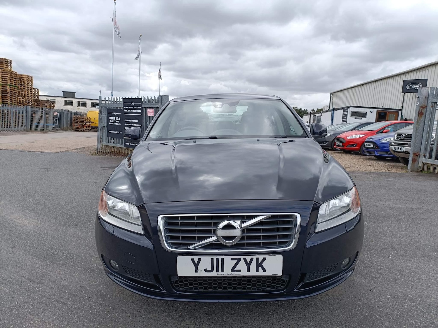 Used Volvo S80 for sale - 76485509: Photo 6