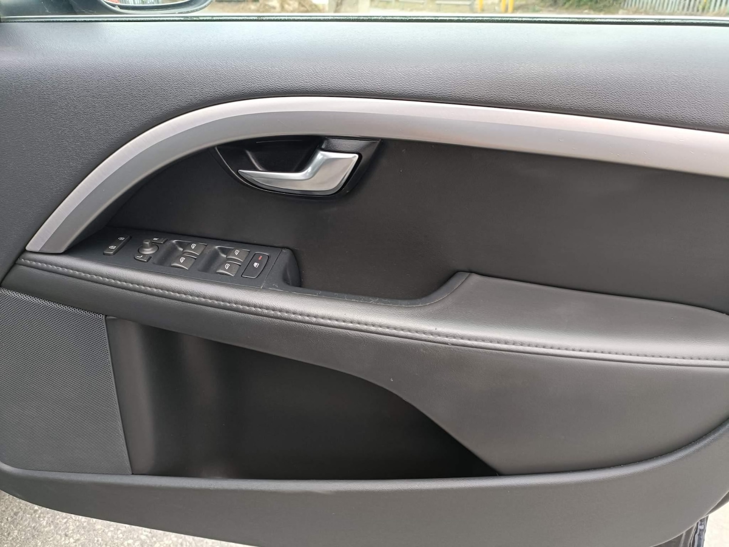 Used Volvo S80 for sale - 76995098: Photo 27