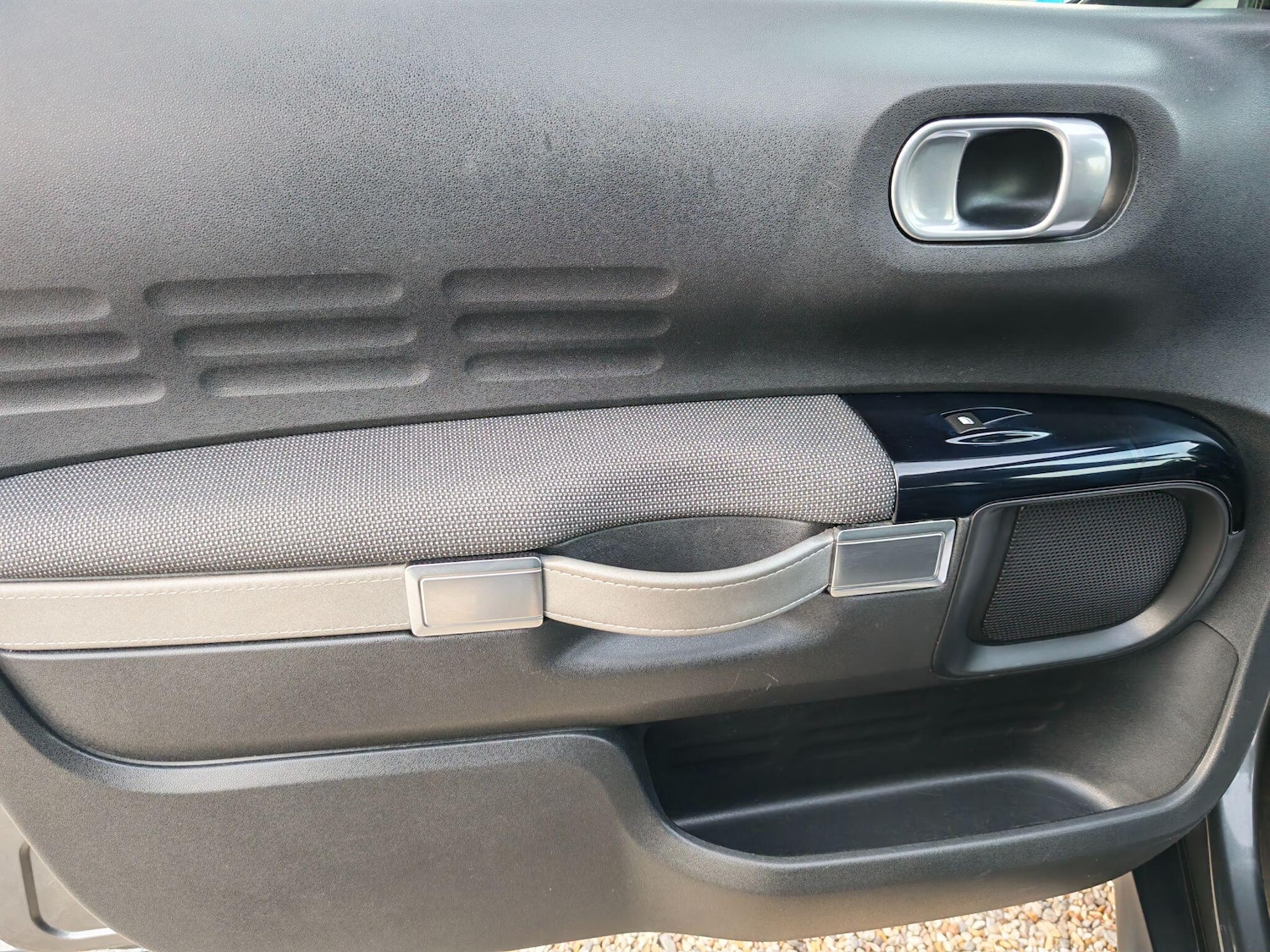 Used Citroen C4 Cactus 2015 for sale - 77969883: Photo 37