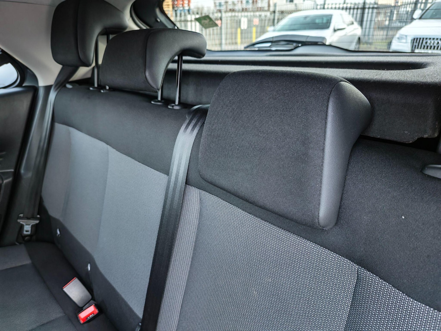 Used Citroen C4 Cactus 2015 for sale - 77969883: Photo 39