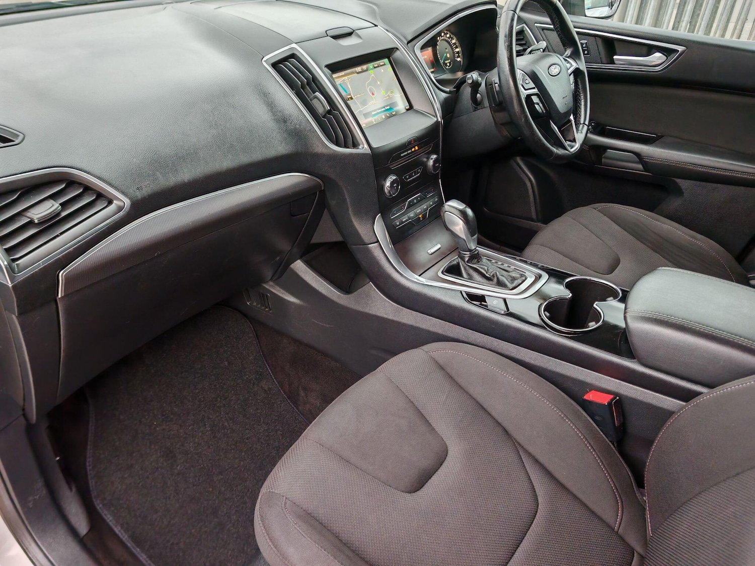 Used Ford S-Max 2015 for sale - 76440803: Photo 39